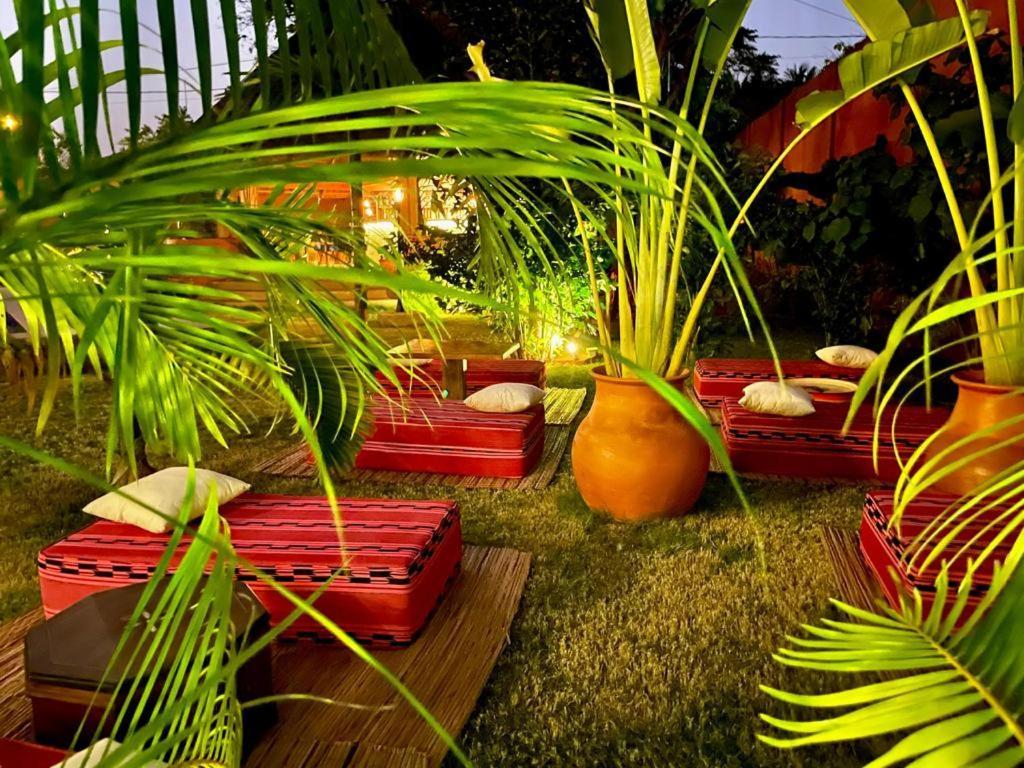 Hotel Le Kentia Lomé Exterior foto